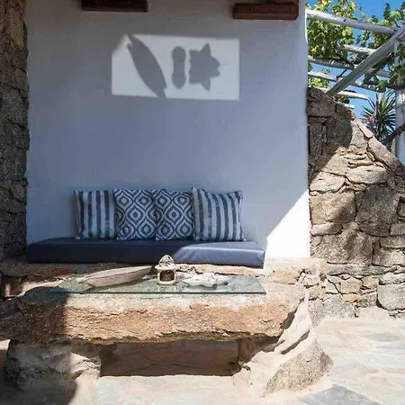 Iris 2 Villa